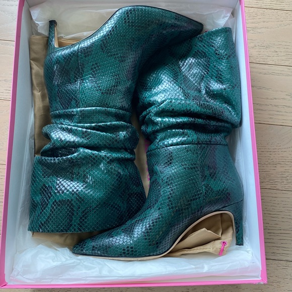 PARIS TEXAS GREEN PYTHON PRINTED LEATHER SLOUCHY BOOTS 37.5 - Picture 5 of 5
